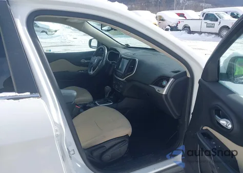 2016 Jeep Cherokee Latitude from USA, damaged, VIN 1C4PJMCS8GW220381